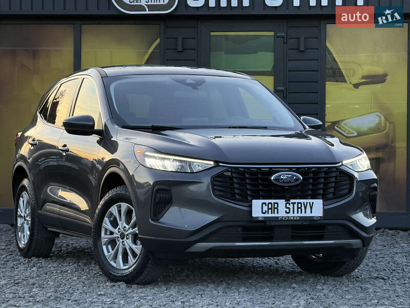 Внедорожник / Кроссовер Ford Escape 2023 в Стрые