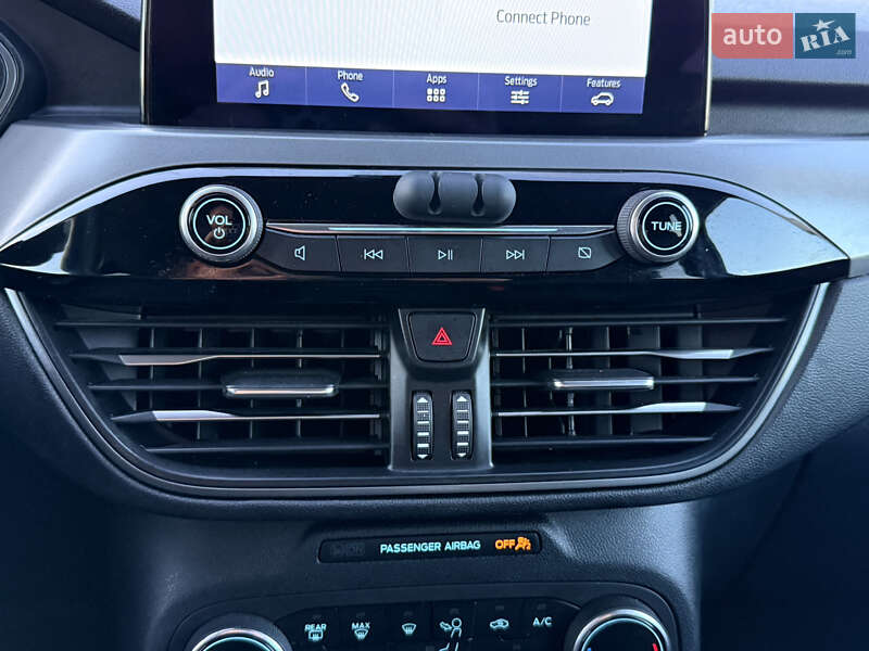 Внедорожник / Кроссовер Ford Escape 2023 в Стрые