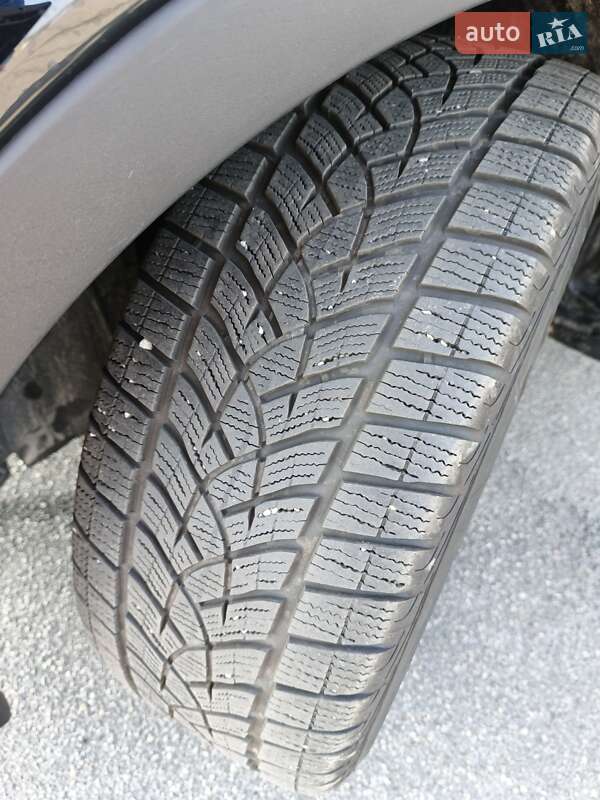 Внедорожник / Кроссовер Ford Escape 2018 в Днепре фото 14 Внедорожник / Кроссовер Ford Escape 2018 в Днепре