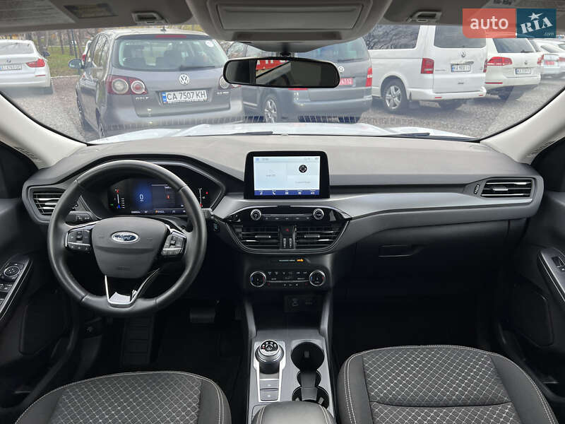 Внедорожник / Кроссовер Ford Escape 2023 в Черкассах