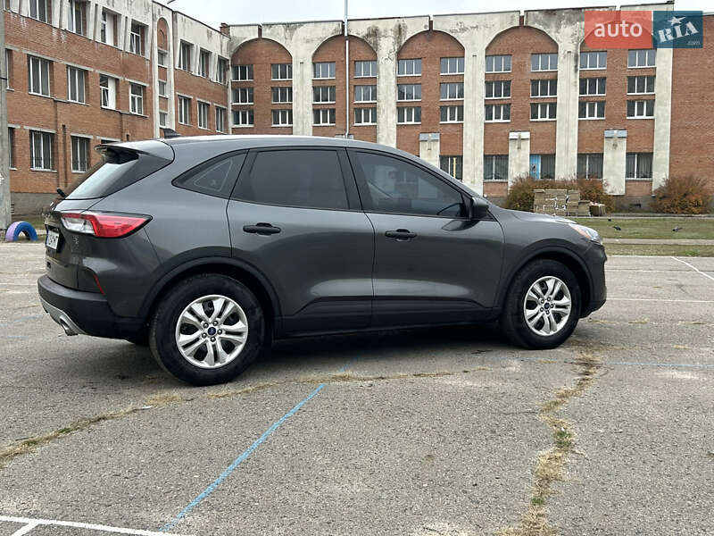 Внедорожник / Кроссовер Ford Escape 2020 в Полтаве