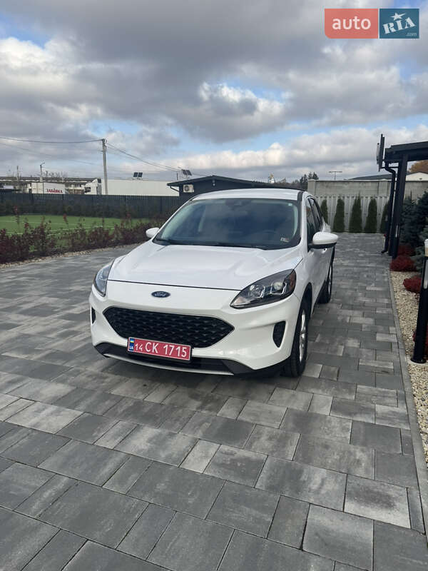 Позашляховик / Кросовер Ford Escape 2021 в Львові