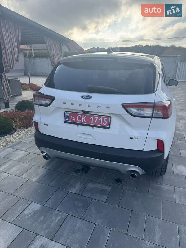 Позашляховик / Кросовер Ford Escape 2021 в Львові