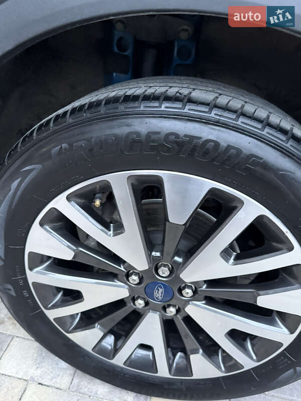 Позашляховик / Кросовер Ford Escape 2019 в Одесі