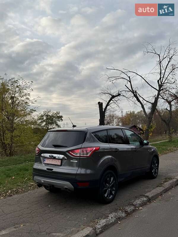 Позашляховик / Кросовер Ford Escape 2013 в Києві