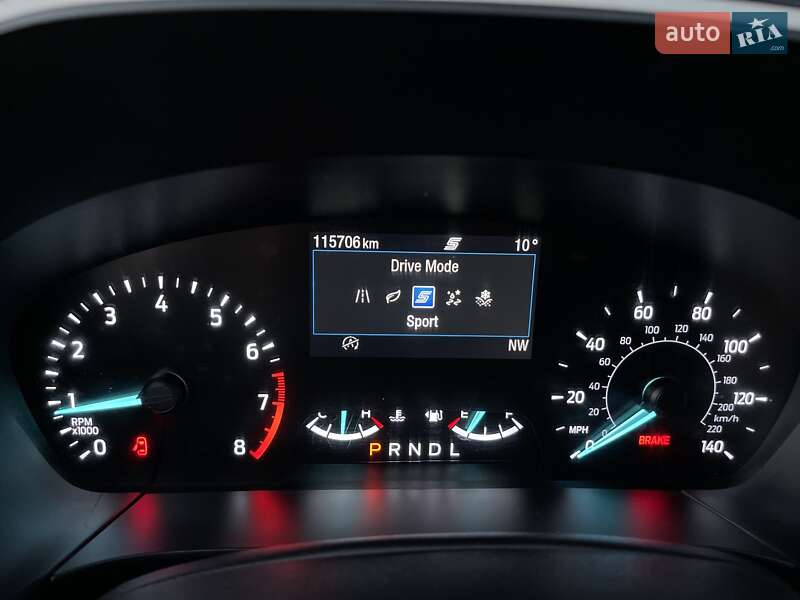 Внедорожник / Кроссовер Ford Escape 2020 в Стрые