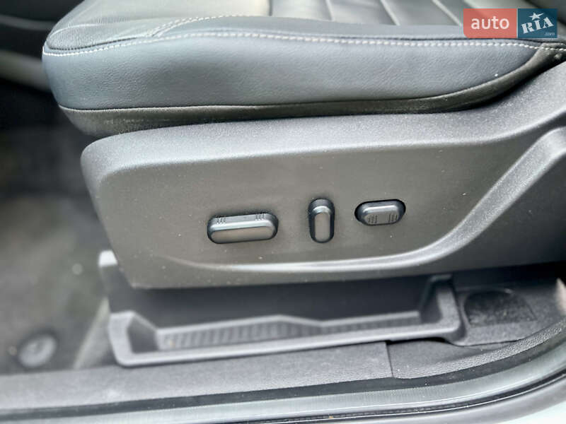 Позашляховик / Кросовер Ford Escape 2013 в Калуші фото 60 Позашляховик / Кросовер Ford Escape 2013 в Калуші