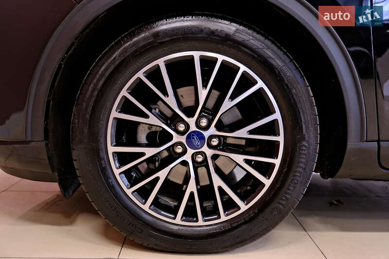 Внедорожник / Кроссовер Ford Escape 2022 в Одессе