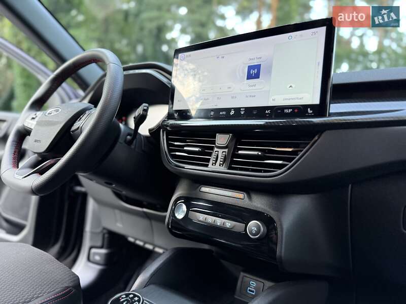 Позашляховик / Кросовер Ford Escape 2023 в Львові