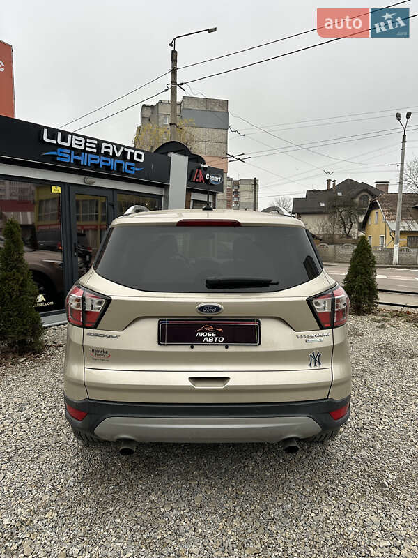 Позашляховик / Кросовер Ford Escape 2018 в Івано-Франківську