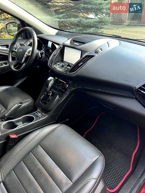 Внедорожник / Кроссовер Ford Escape 2015 в Львове