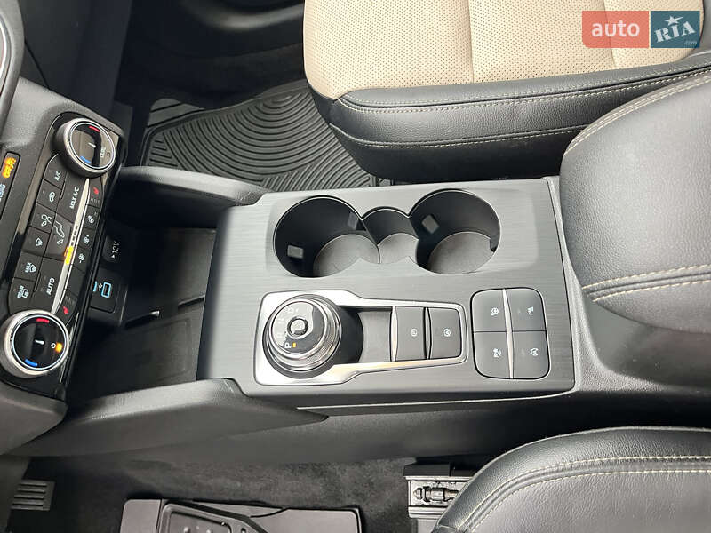 Внедорожник / Кроссовер Ford Escape 2022 в Василькове фото 46 Внедорожник / Кроссовер Ford Escape 2022 в Василькове