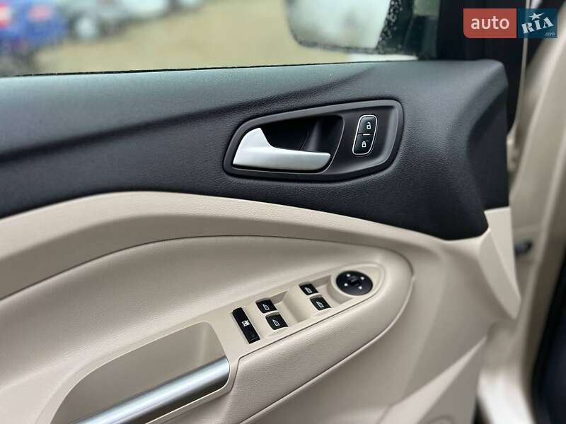 Позашляховик / Кросовер Ford Escape 2017 в Стрию фото 23 Позашляховик / Кросовер Ford Escape 2017 в Стрию