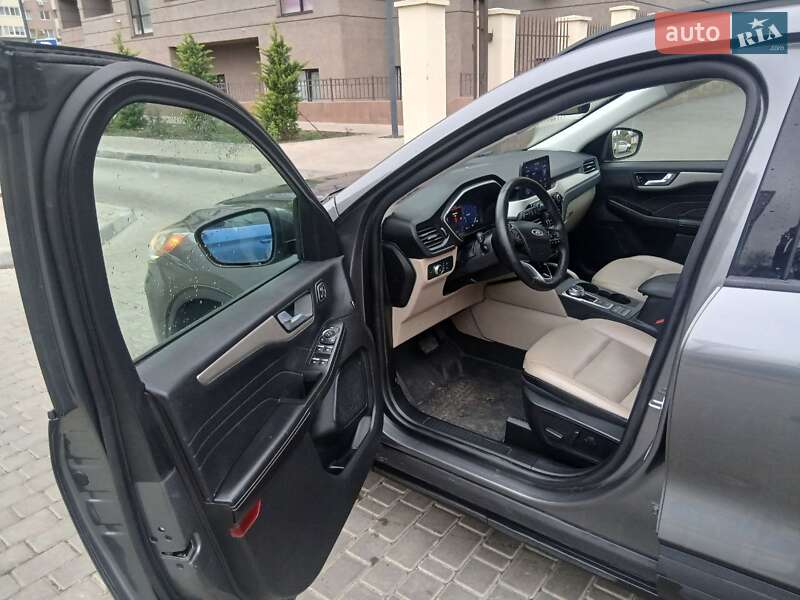 Внедорожник / Кроссовер Ford Escape 2021 в Одессе фото 10 Внедорожник / Кроссовер Ford Escape 2021 в Одессе