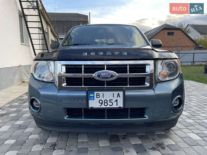 Внедорожник / Кроссовер Ford Escape 2012 в Лубнах
