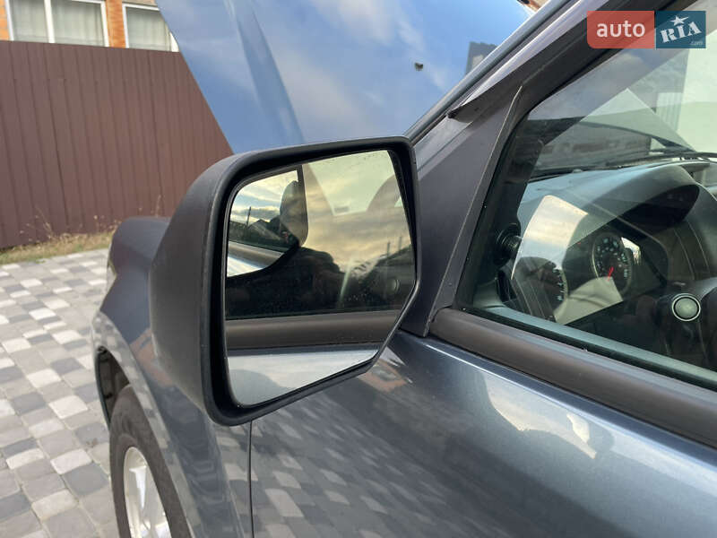 Внедорожник / Кроссовер Ford Escape 2012 в Лубнах