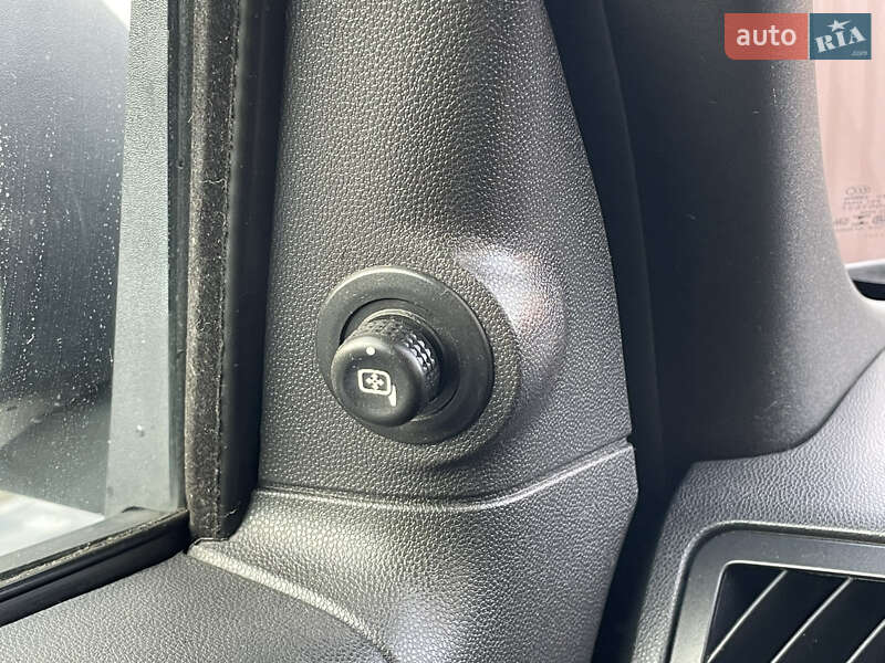 Внедорожник / Кроссовер Ford Escape 2012 в Лубнах