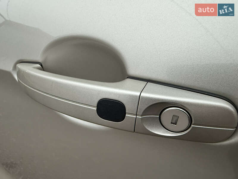 Внедорожник / Кроссовер Ford Escape 2017 в Киеве