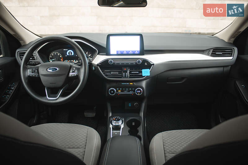 Позашляховик / Кросовер Ford Escape 2020 в Києві