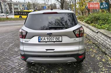 Внедорожник / Кроссовер Ford Escape 2017 в Киеве