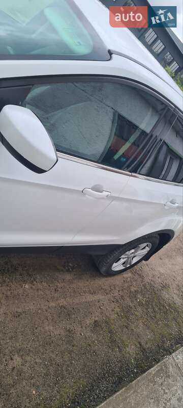 Внедорожник / Кроссовер Ford Escape 2014 в Радехове