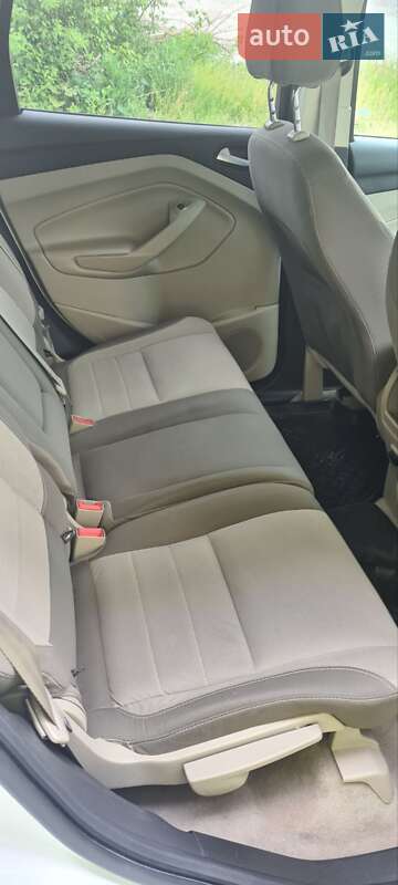 Внедорожник / Кроссовер Ford Escape 2014 в Радехове