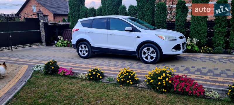 Внедорожник / Кроссовер Ford Escape 2014 в Радехове