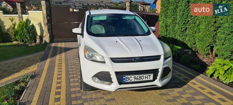 Внедорожник / Кроссовер Ford Escape 2014 в Радехове