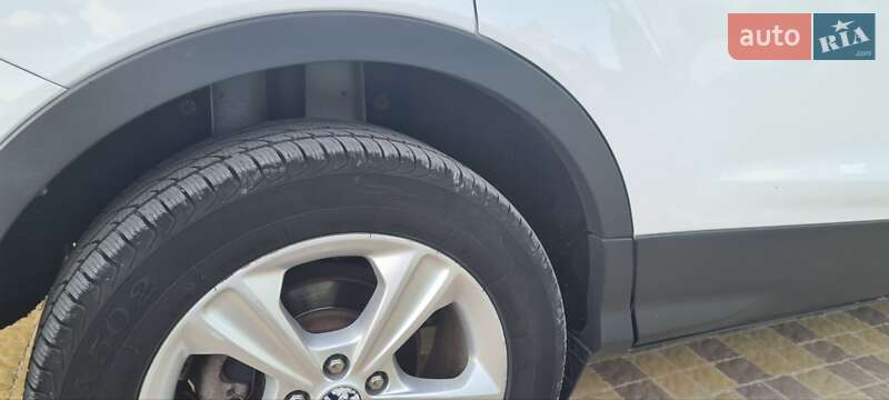 Внедорожник / Кроссовер Ford Escape 2014 в Радехове