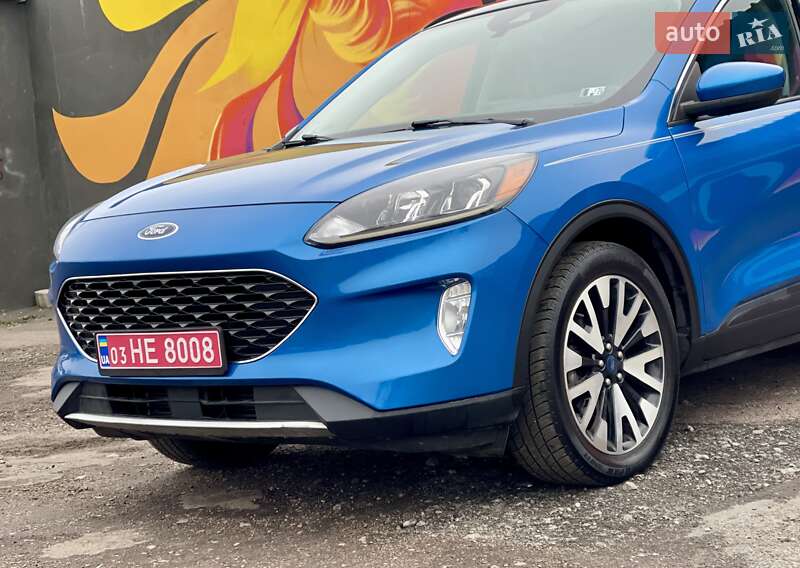 Внедорожник / Кроссовер Ford Escape 2020 в Житомире