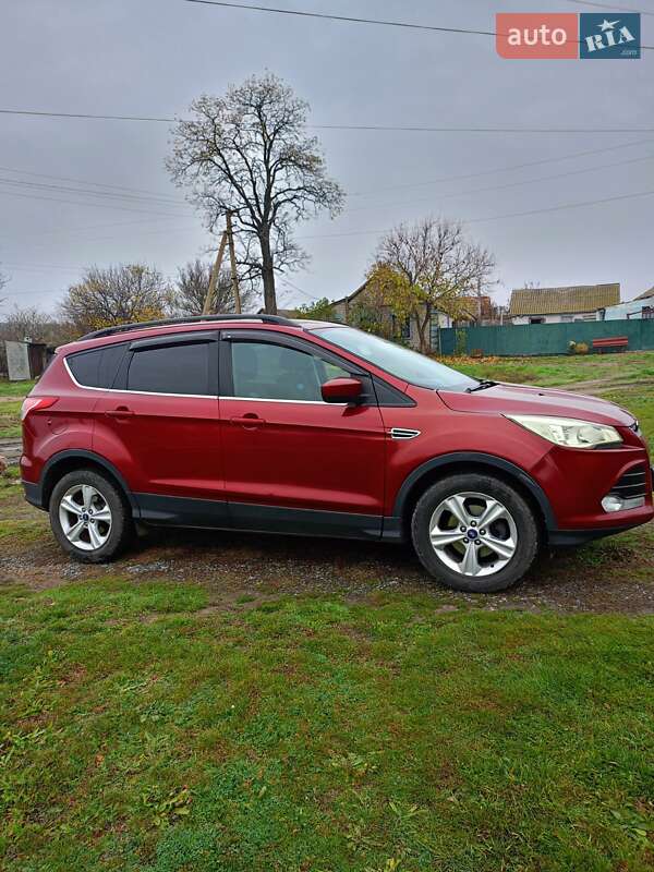 Позашляховик / Кросовер Ford Escape 2013 в Єланці