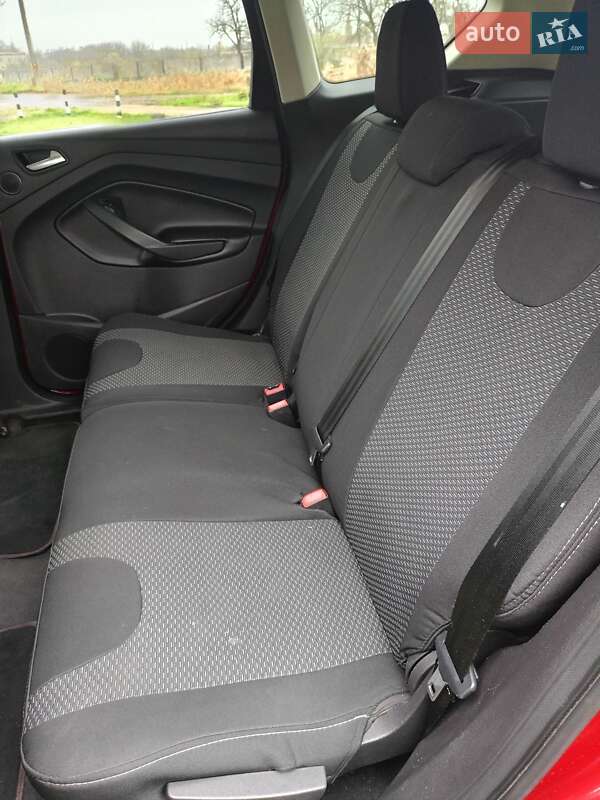 Позашляховик / Кросовер Ford Escape 2013 в Єланці