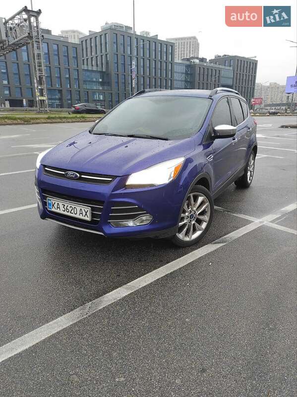 Позашляховик / Кросовер Ford Escape 2015 в Києві