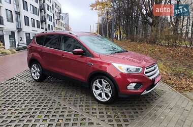 Позашляховик / Кросовер Ford Escape 2019 в Рівному