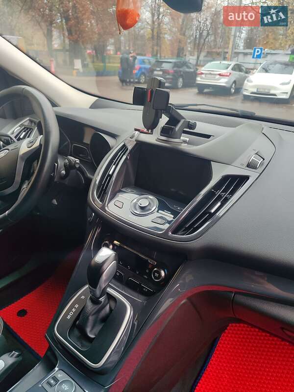 Внедорожник / Кроссовер Ford Escape 2013 в Борисполе