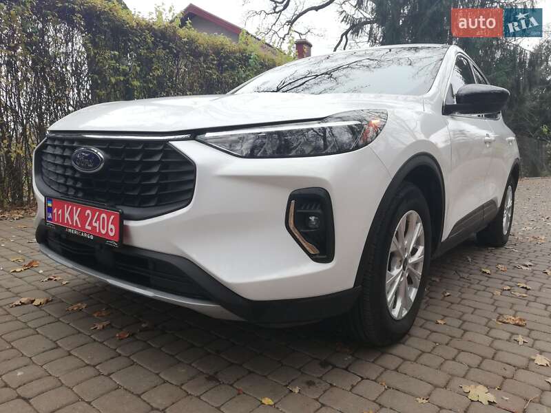 Внедорожник / Кроссовер Ford Escape 2023 в Львове