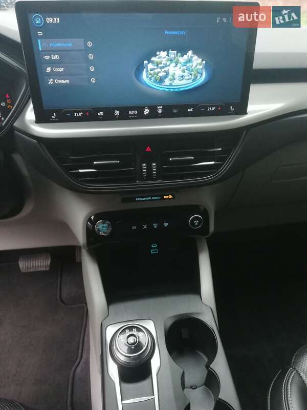 Внедорожник / Кроссовер Ford Escape 2023 в Львове