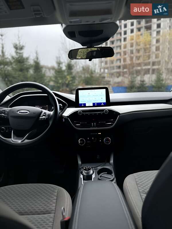 Внедорожник / Кроссовер Ford Escape 2021 в Киеве