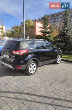 Внедорожник / Кроссовер Ford Escape 2016 в Львове
