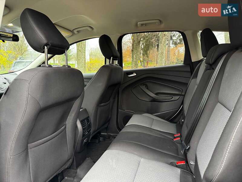 Позашляховик / Кросовер Ford Escape 2018 в Києві фото 25 Позашляховик / Кросовер Ford Escape 2018 в Києві