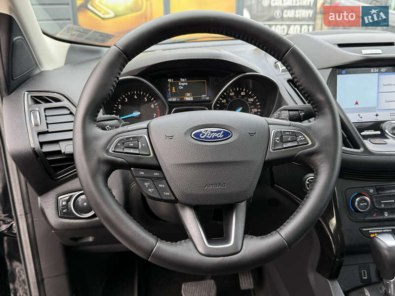 Позашляховик / Кросовер Ford Escape 2016 в Стрию