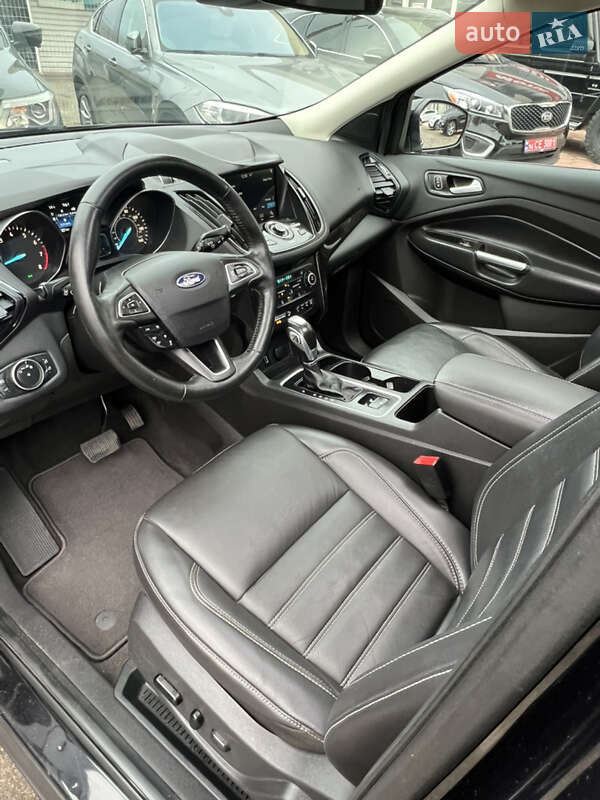 Позашляховик / Кросовер Ford Escape 2019 в Одесі фото 29 Позашляховик / Кросовер Ford Escape 2019 в Одесі
