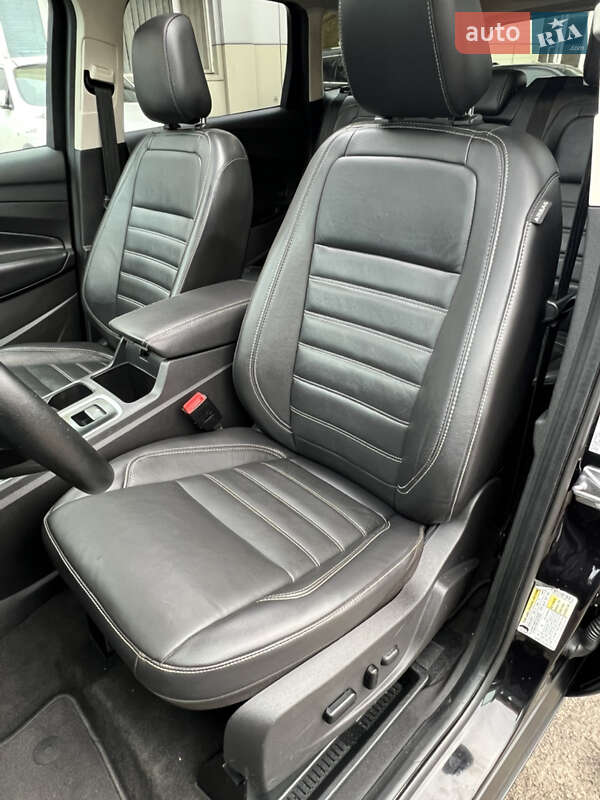 Позашляховик / Кросовер Ford Escape 2019 в Одесі фото 30 Позашляховик / Кросовер Ford Escape 2019 в Одесі