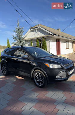 Внедорожник / Кроссовер Ford Escape 2015 в Перегинском