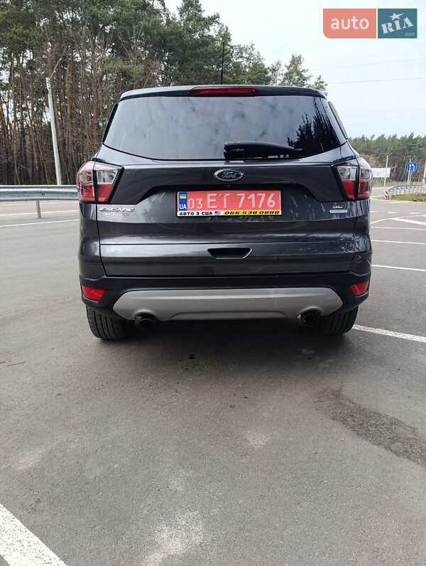 Внедорожник / Кроссовер Ford Escape 2018 в Смыге фото 16 Внедорожник / Кроссовер Ford Escape 2018 в Смыге