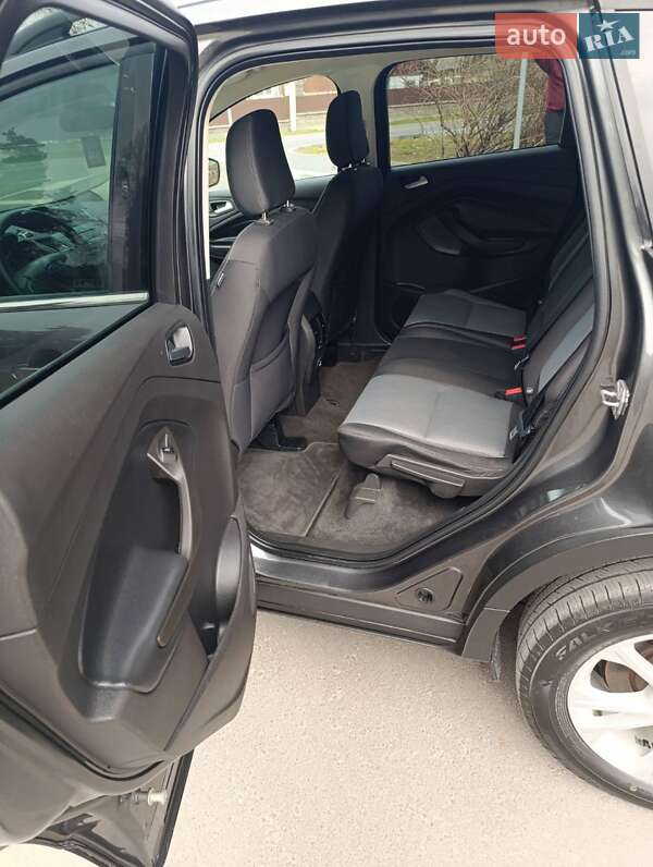 Внедорожник / Кроссовер Ford Escape 2018 в Смыге фото 20 Внедорожник / Кроссовер Ford Escape 2018 в Смыге