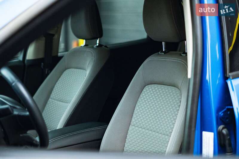 Позашляховик / Кросовер Ford Escape 2020 в Києві фото 18 Позашляховик / Кросовер Ford Escape 2020 в Києві