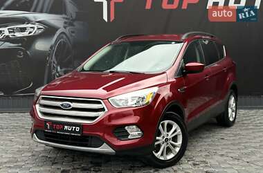 Внедорожник / Кроссовер Ford Escape 2018 в Львове