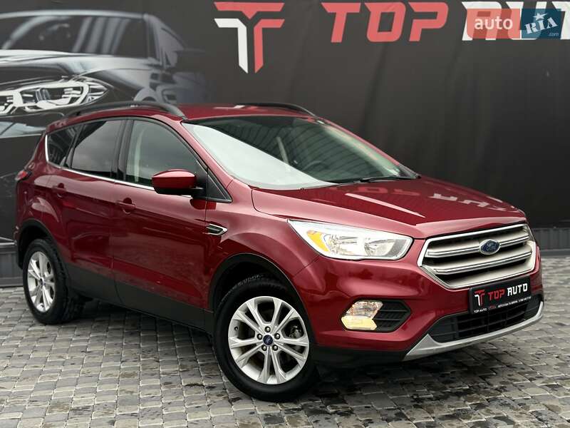 Позашляховик / Кросовер Ford Escape 2018 в Львові