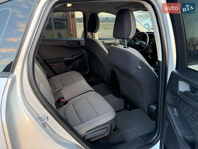 Внедорожник / Кроссовер Ford Escape 2019 в Коломые